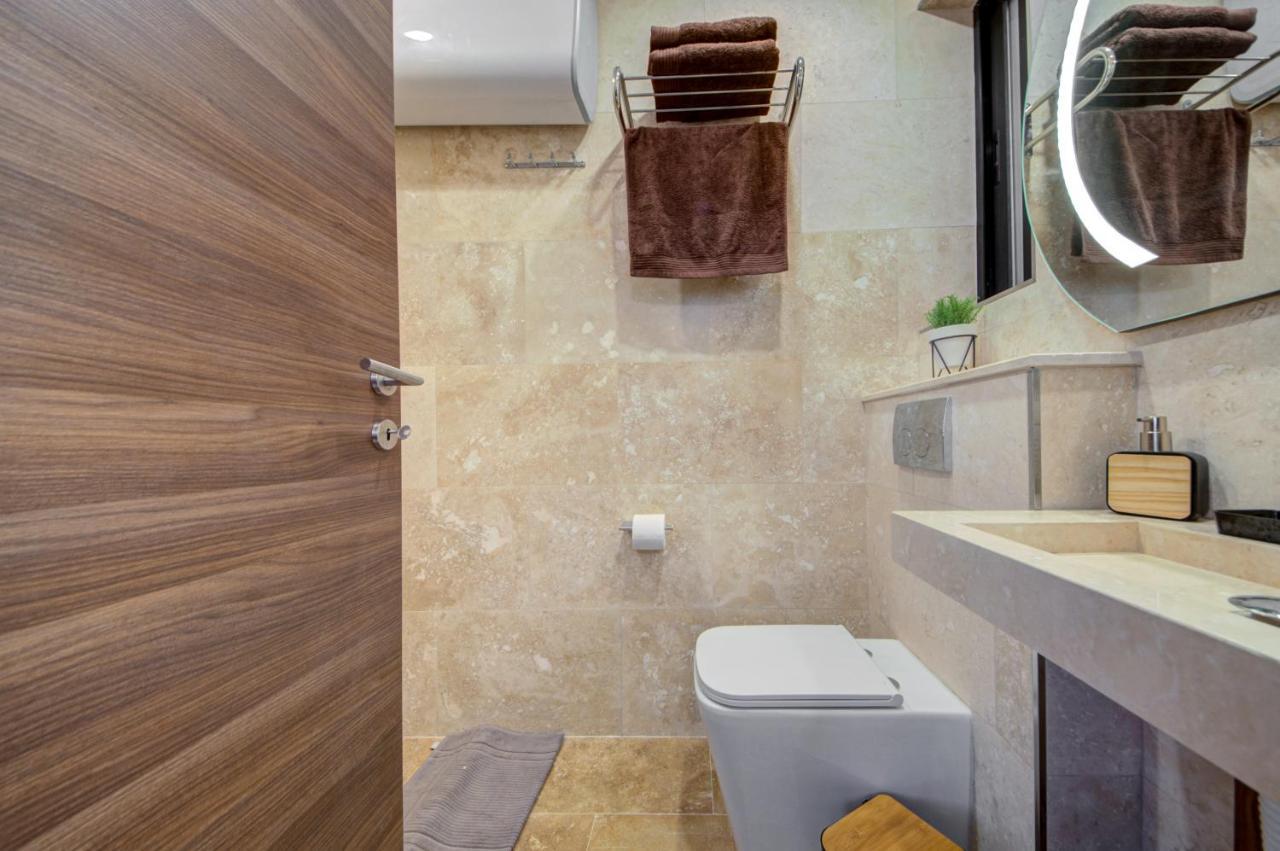 Central Apartments خليج سانت بول المظهر الخارجي الصورة