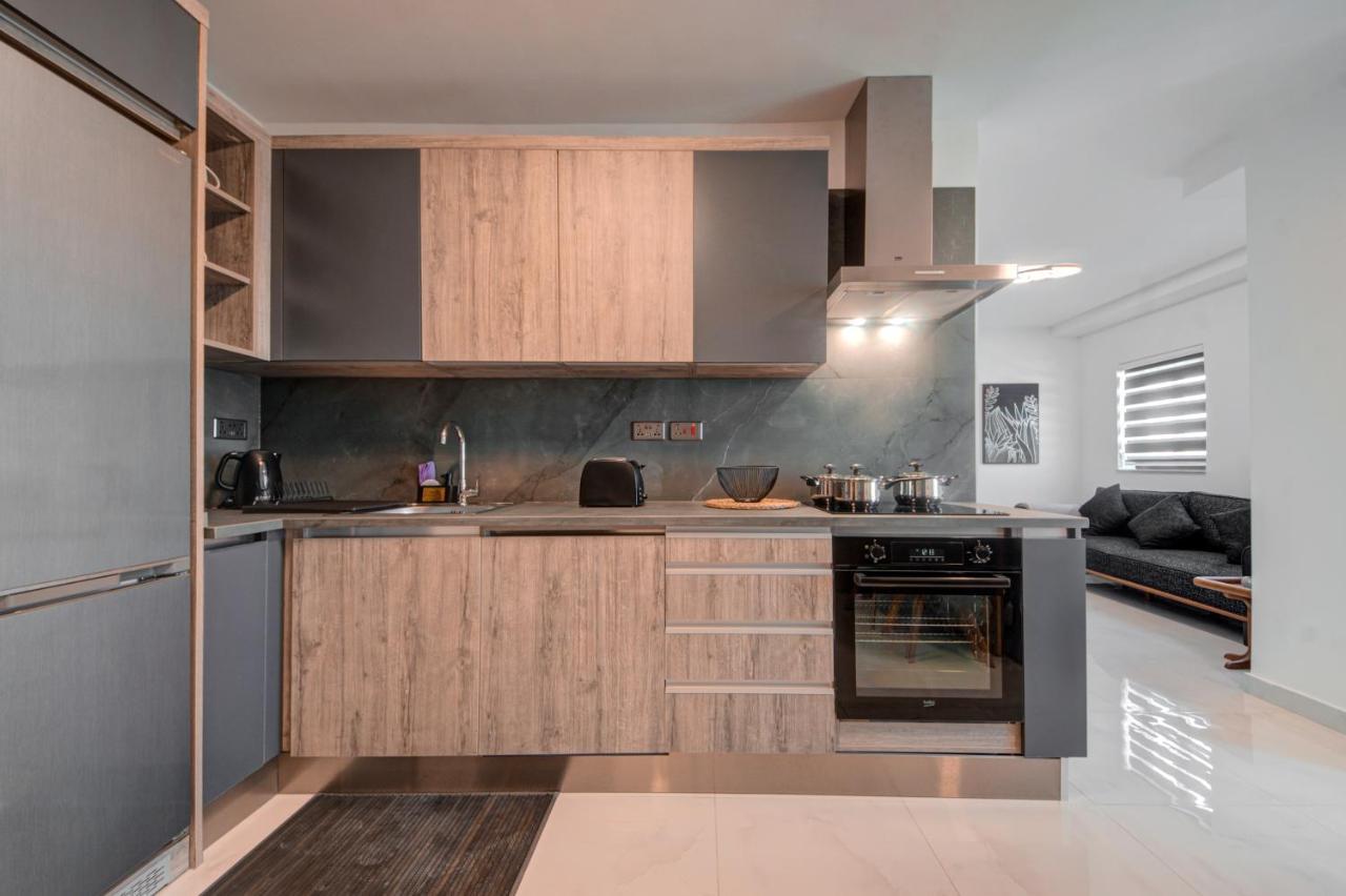 Central Apartments خليج سانت بول المظهر الخارجي الصورة