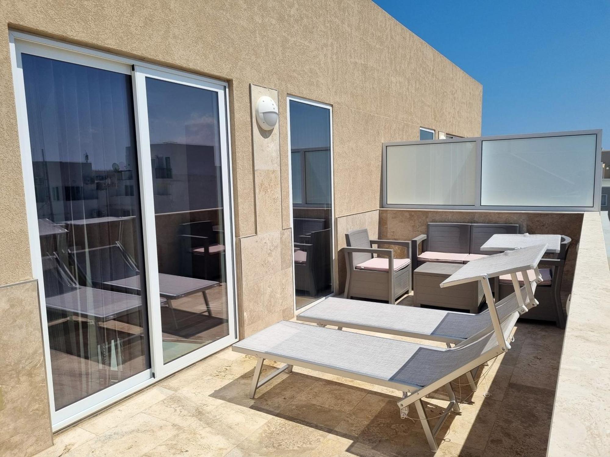 Central Apartments خليج سانت بول المظهر الخارجي الصورة