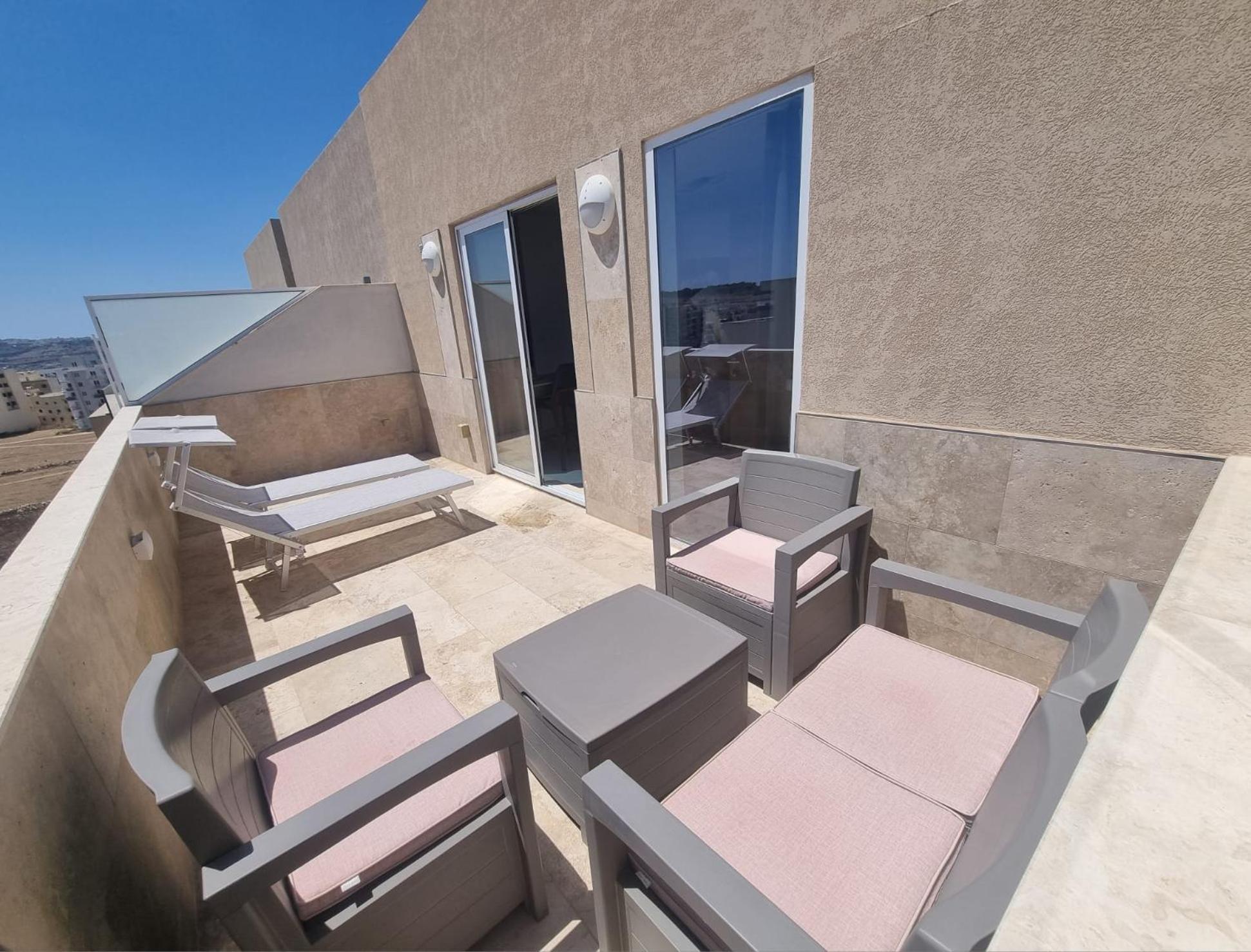 Central Apartments خليج سانت بول المظهر الخارجي الصورة